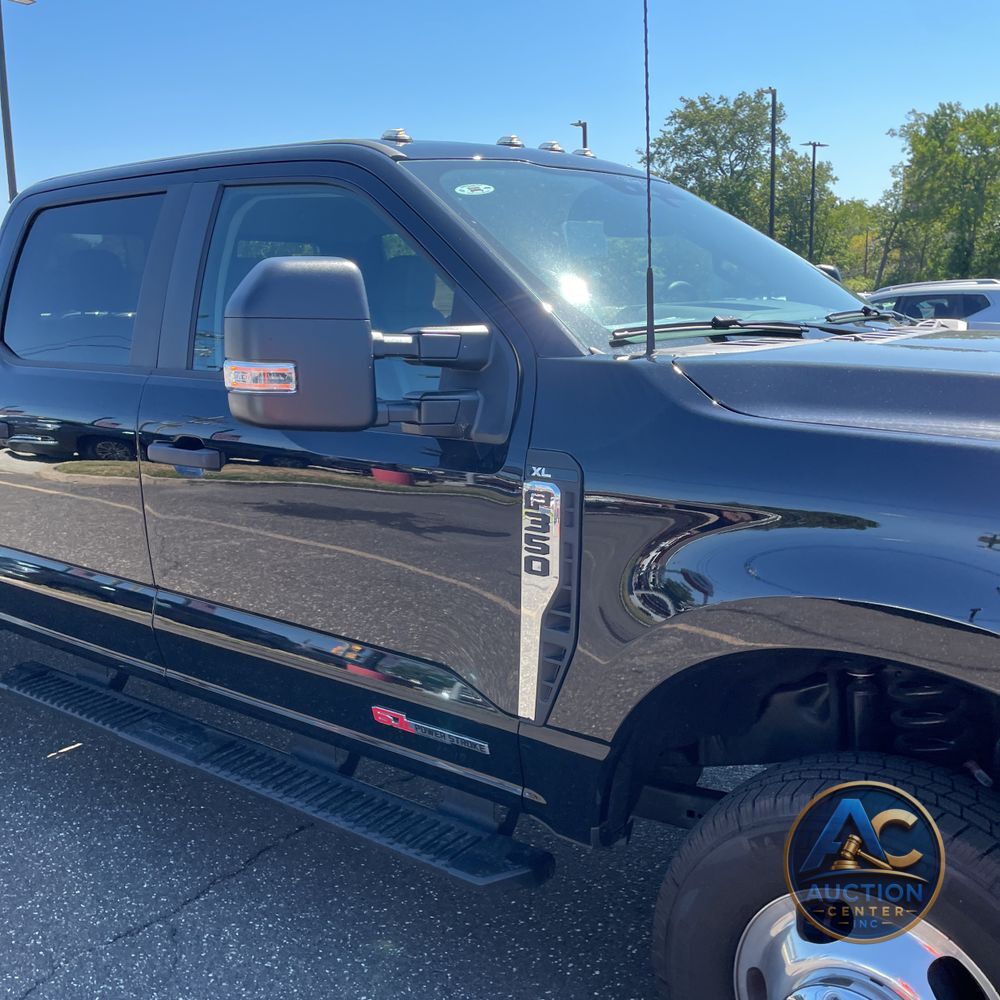2025 Ford F-350 Super Duty XL