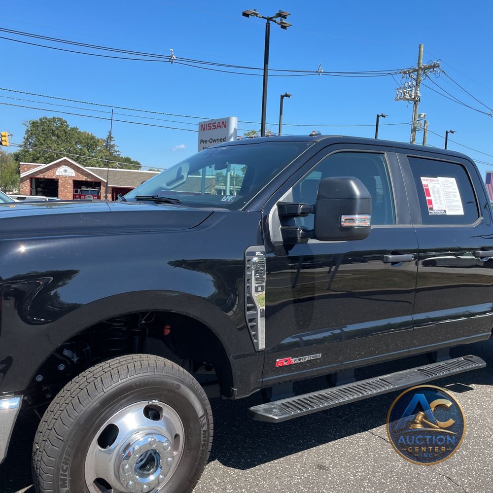 2025 Ford F-350 Super Duty XL