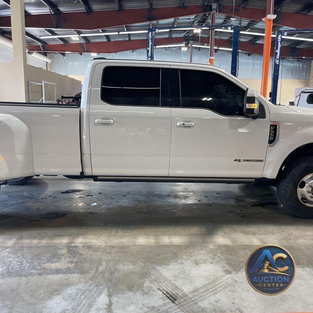 2021 Ford F-350 Super Duty Lariat