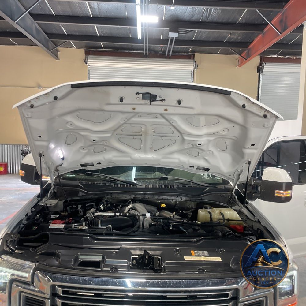 2021 Ford F-350 Super Duty Lariat