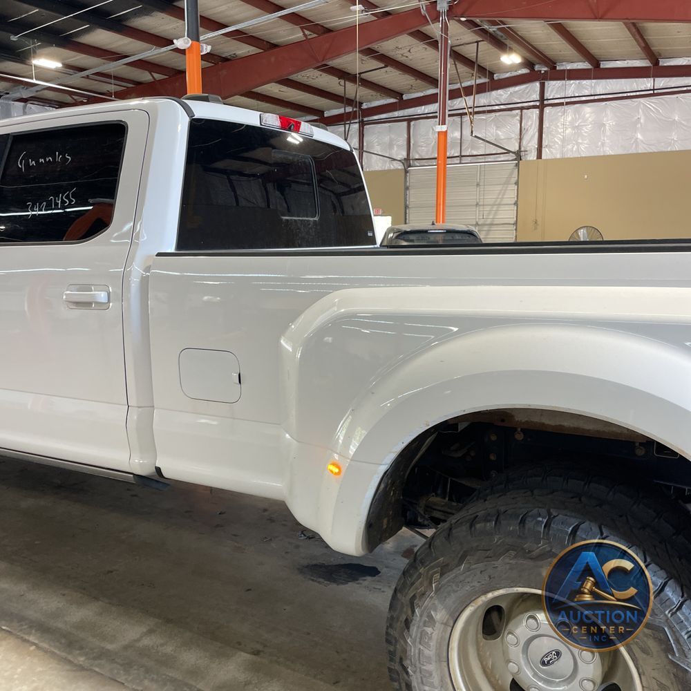 2021 Ford F-350 Super Duty Lariat