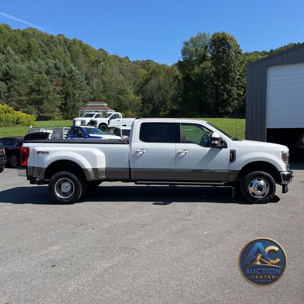 2022 Ford F-350 Super Duty Lariat