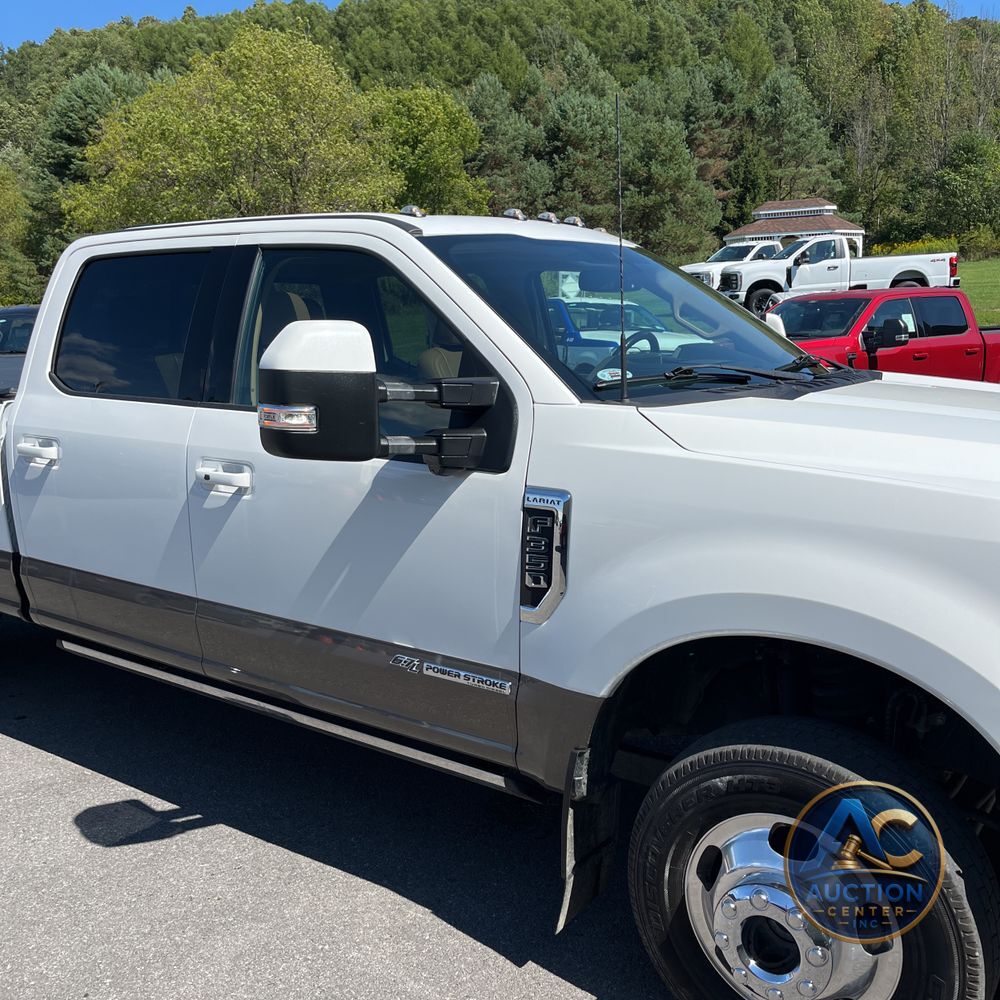 2022 Ford F-350 Super Duty Lariat