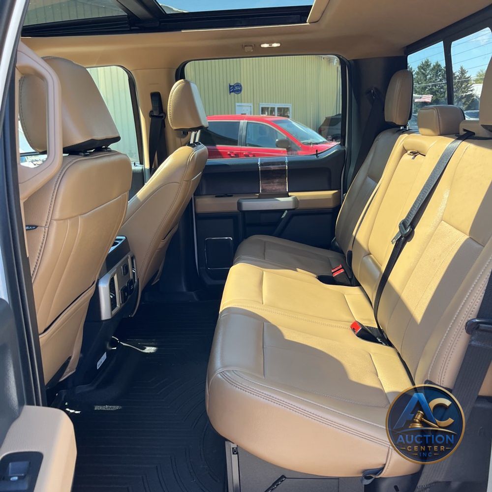 2022 Ford F-350 Super Duty Lariat