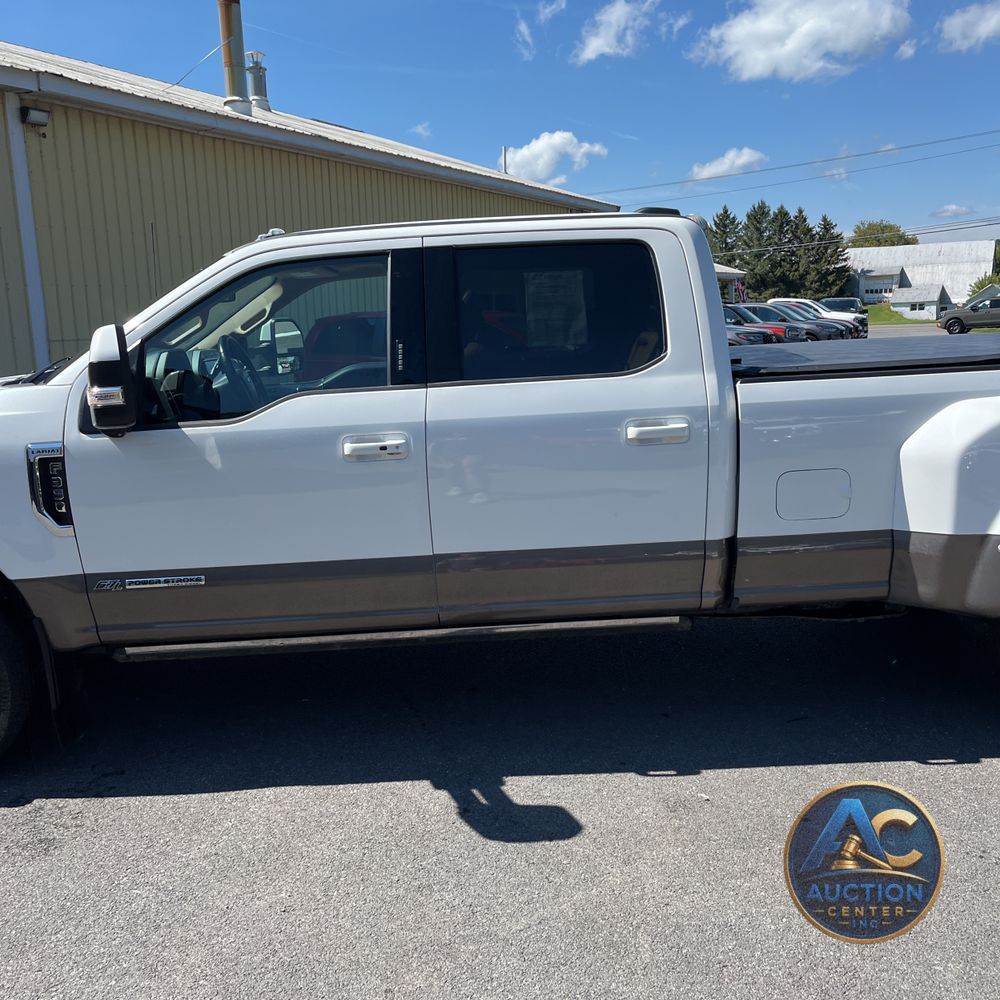 2022 Ford F-350 Super Duty Lariat