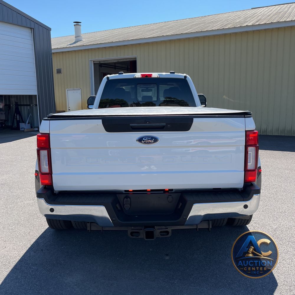 2022 Ford F-350 Super Duty Lariat