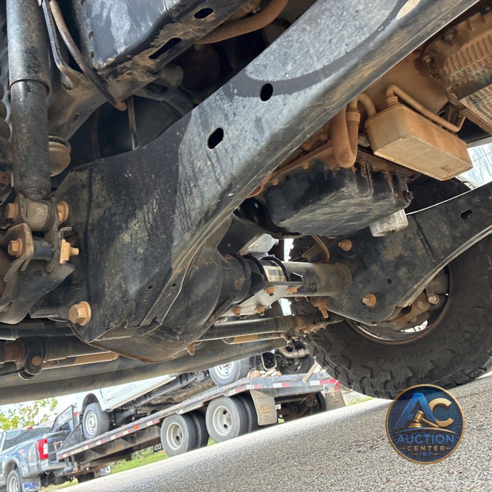 2022 Ford F-350 Super Duty Lariat
