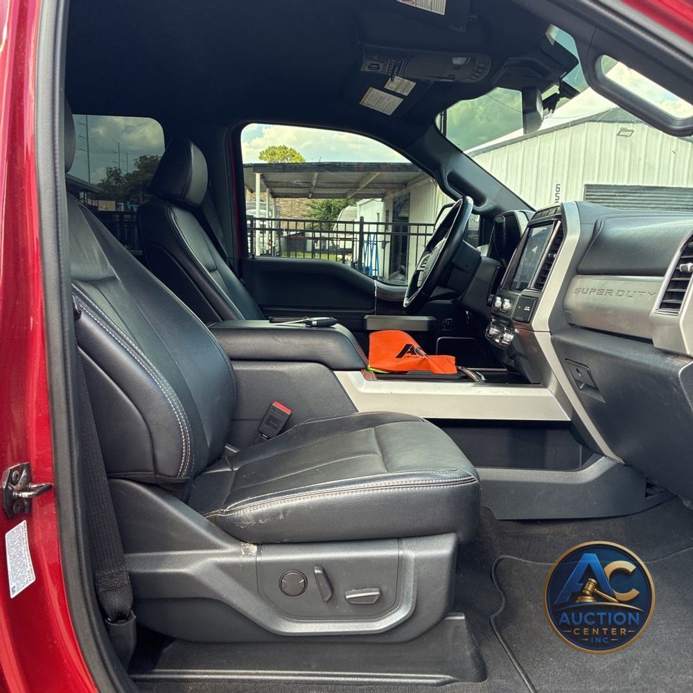 2022 Ford F-350 Super Duty Lariat