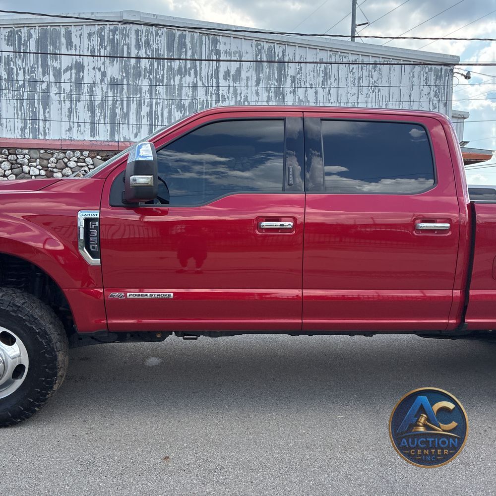 2022 Ford F-350 Super Duty Lariat