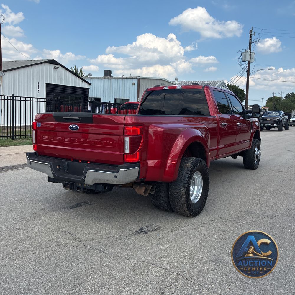 2022 Ford F-350 Super Duty Lariat