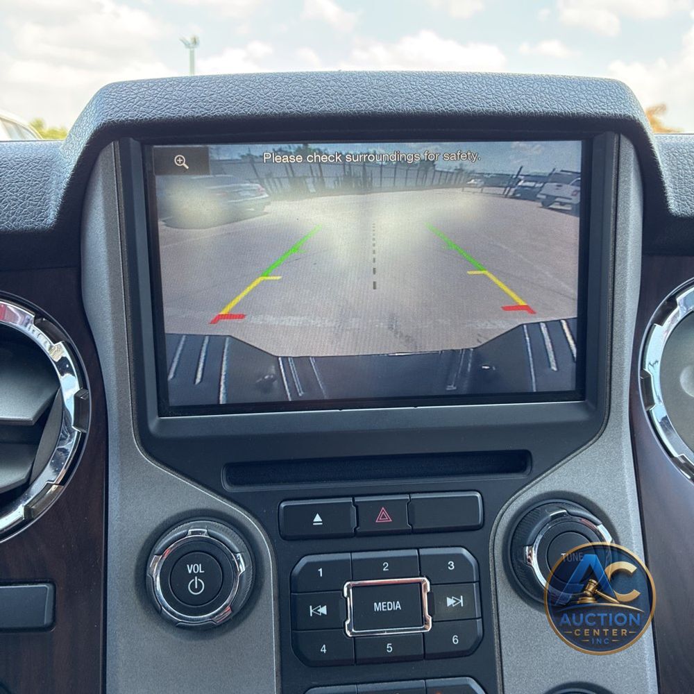 2016 Ford F-350 Super Duty Lariat