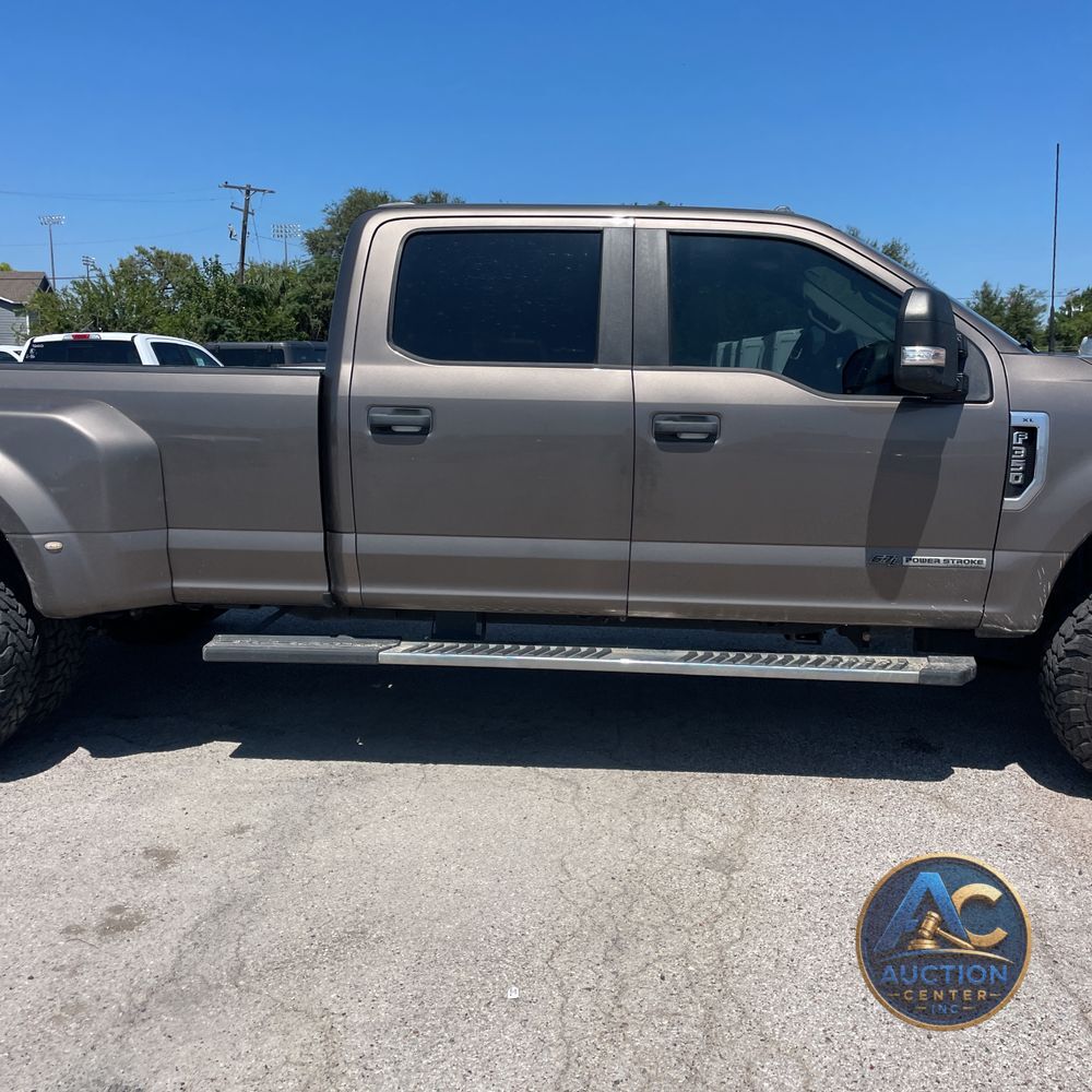 2022 Ford F-350 Super Duty XL