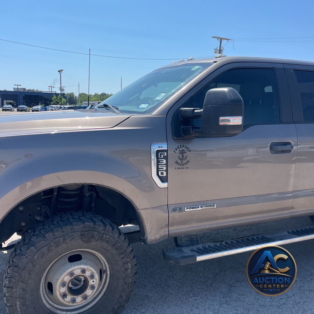 2022 Ford F-350 Super Duty XL