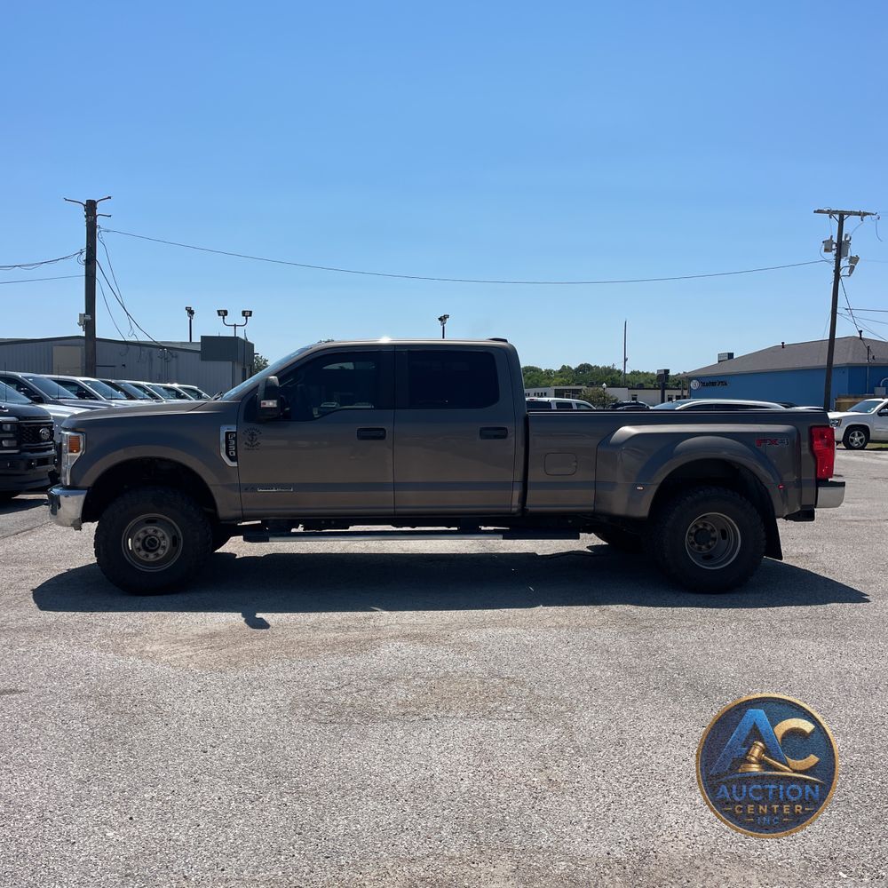 2022 Ford F-350 Super Duty XL