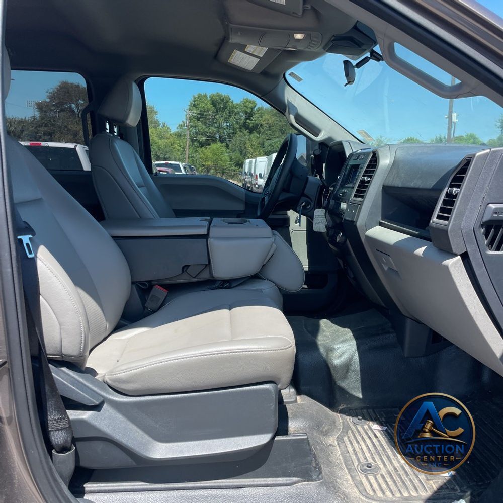 2022 Ford F-350 Super Duty XL