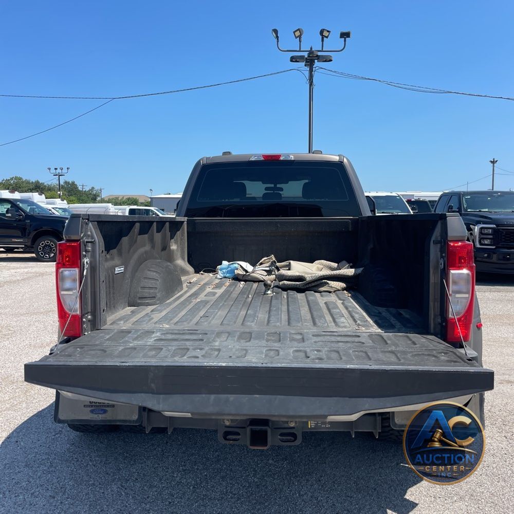 2022 Ford F-350 Super Duty XL