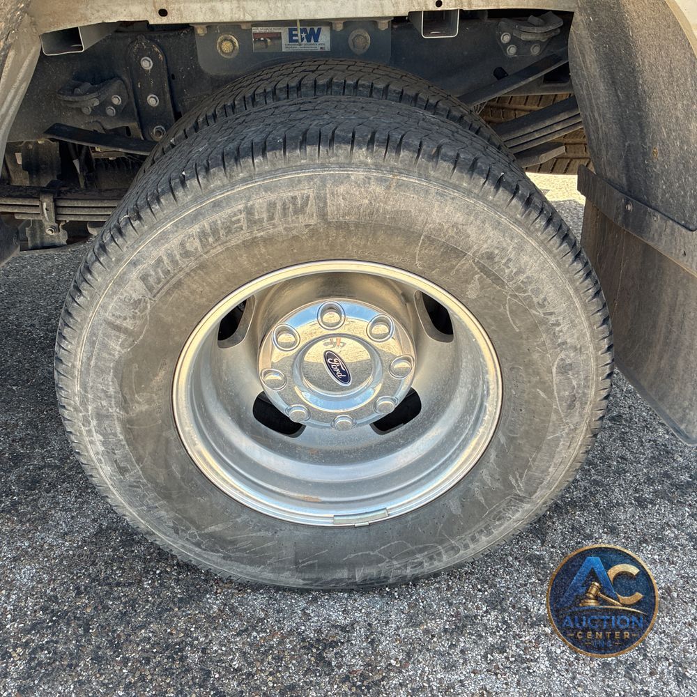2024 Ford F-350 Super Duty XL