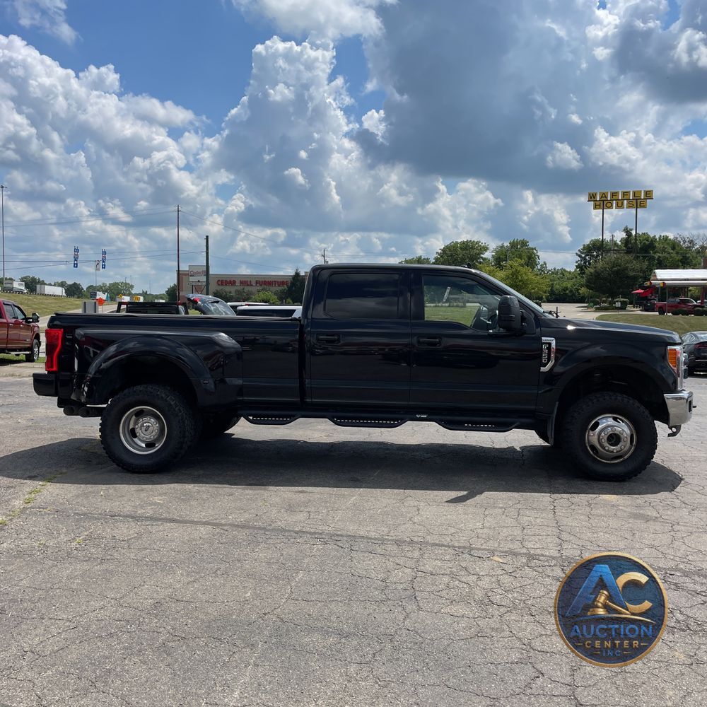 2019 Ford F350SD Lariat