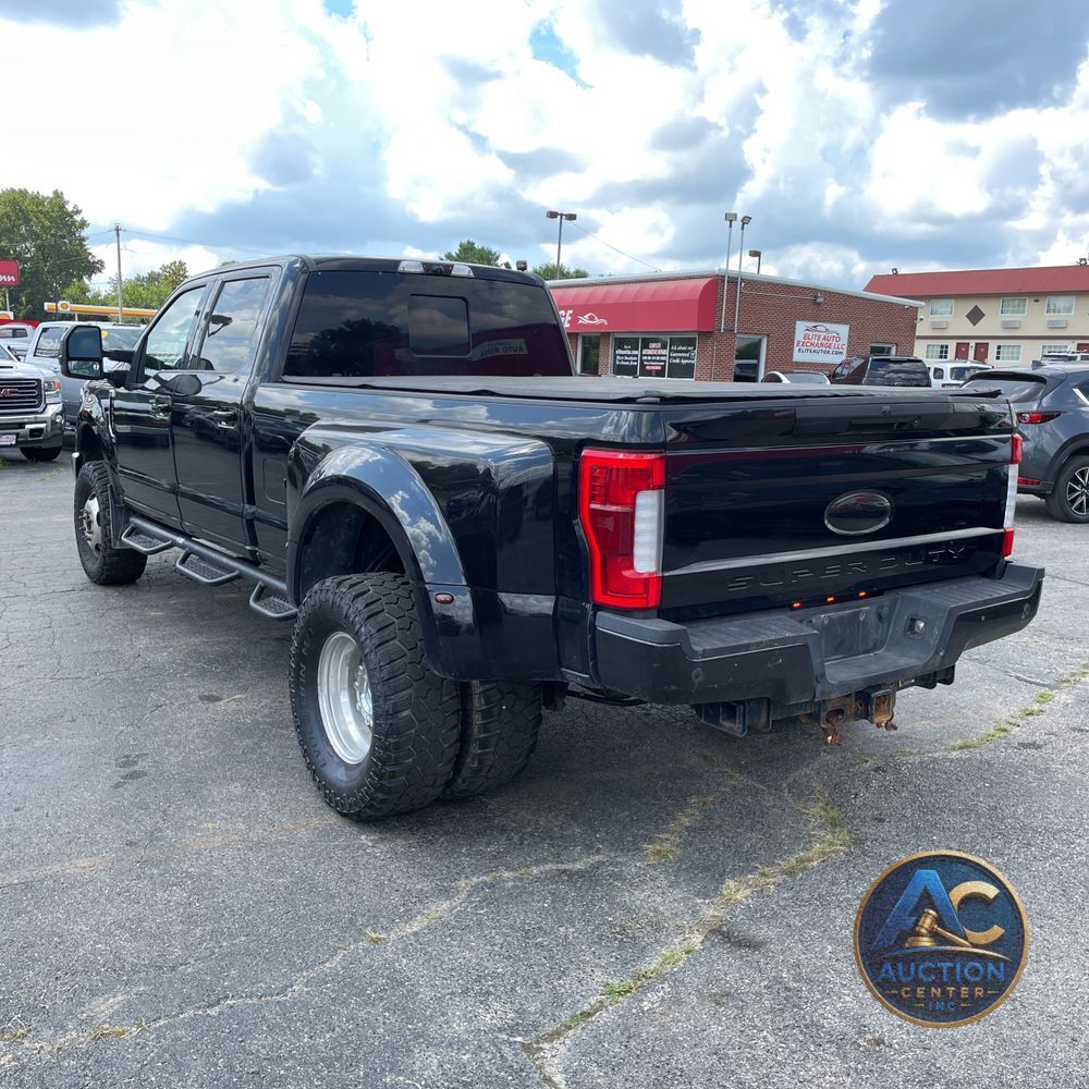 2019 Ford F350SD Lariat
