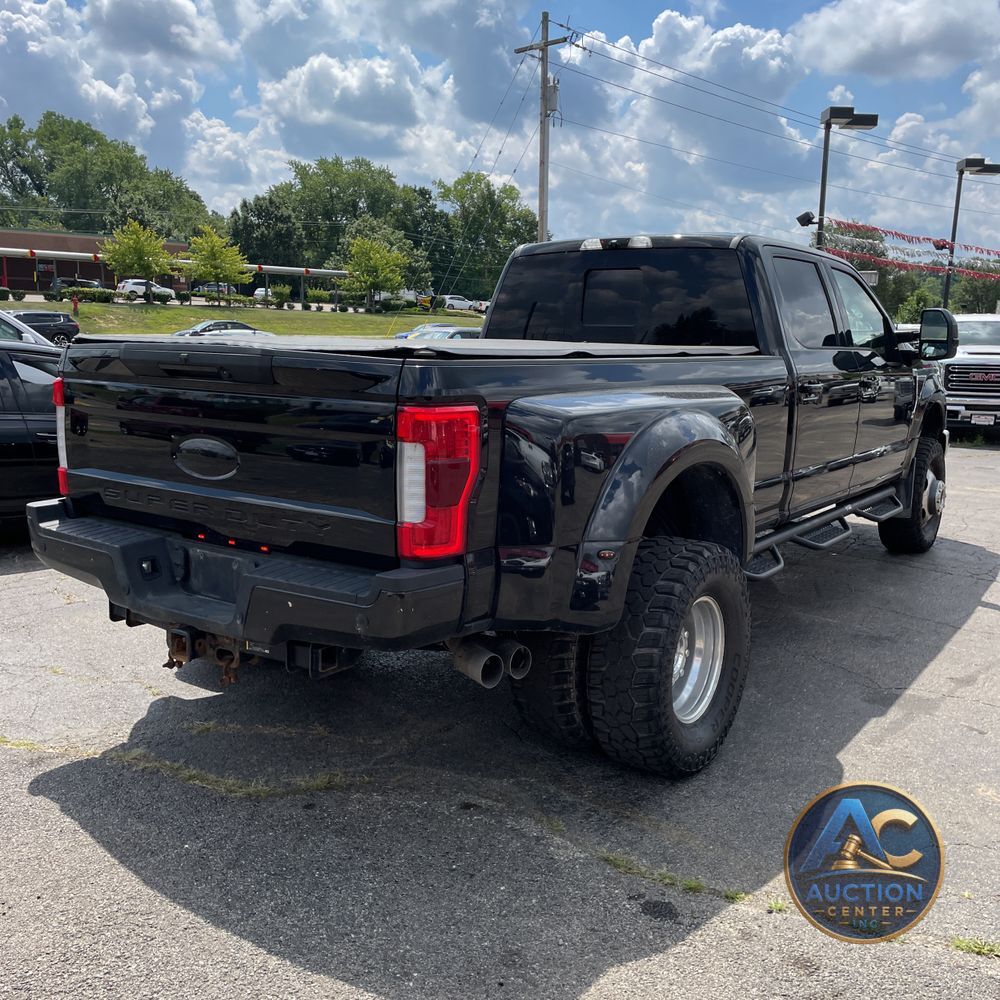 2019 Ford F350SD Lariat