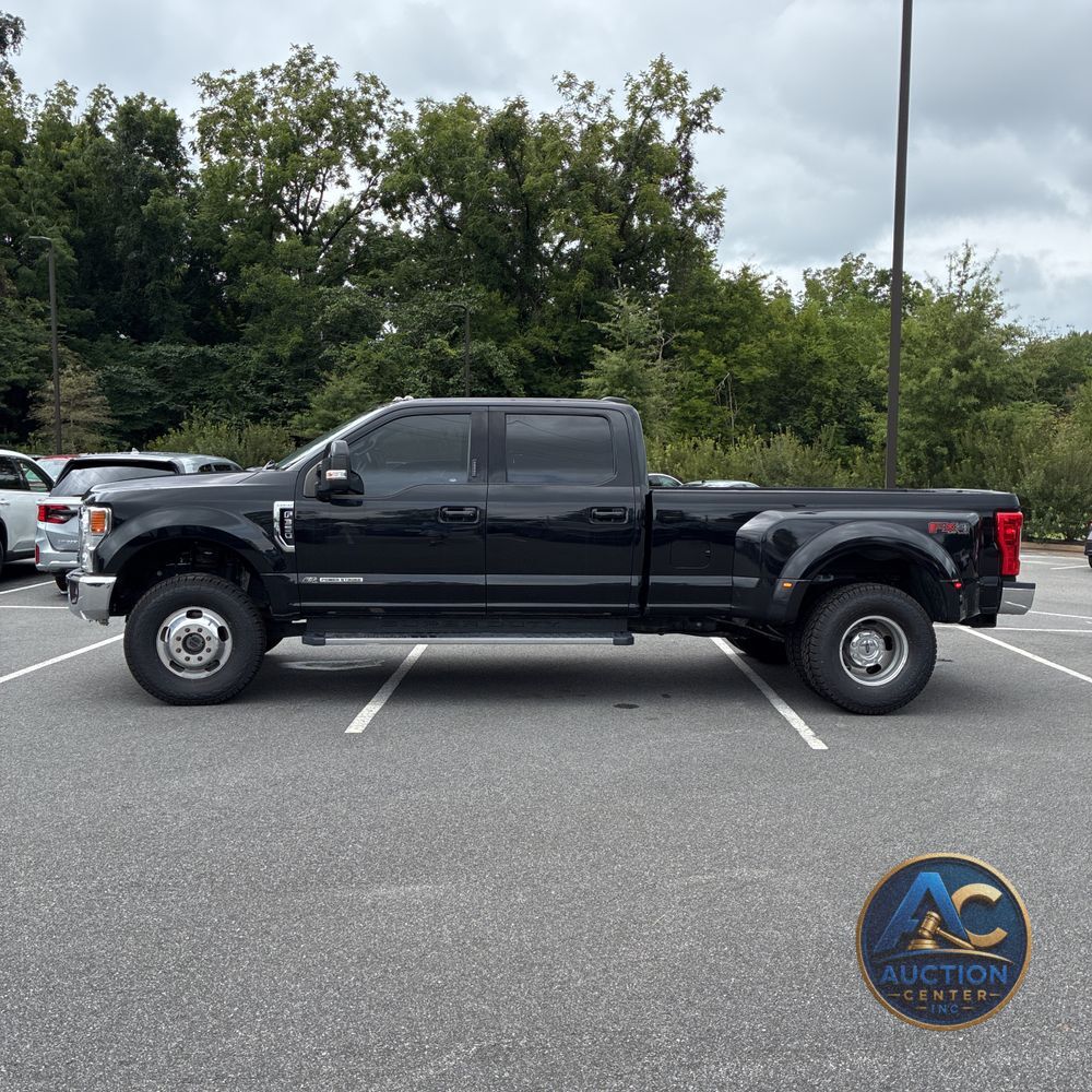 2021 Ford F-350 Super Duty Lariat