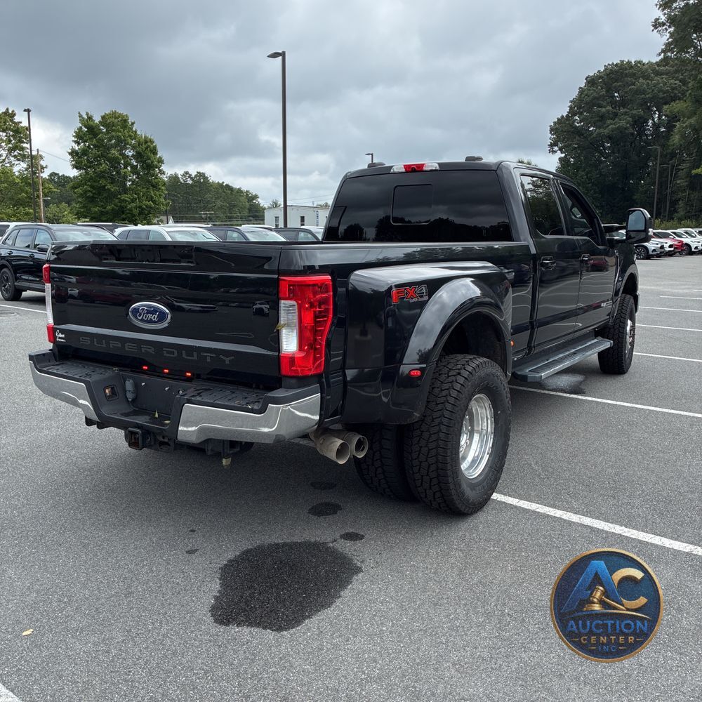 2021 Ford F-350 Super Duty Lariat