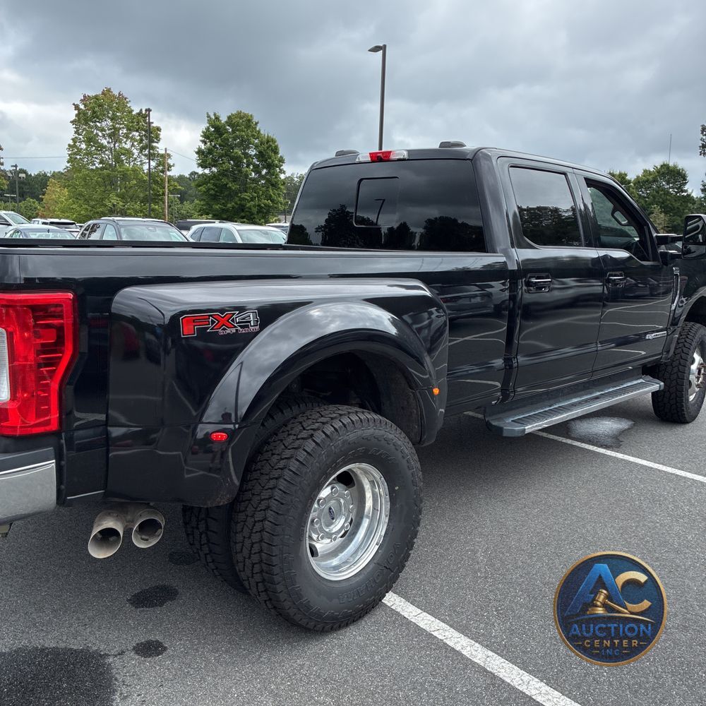 2021 Ford F-350 Super Duty Lariat