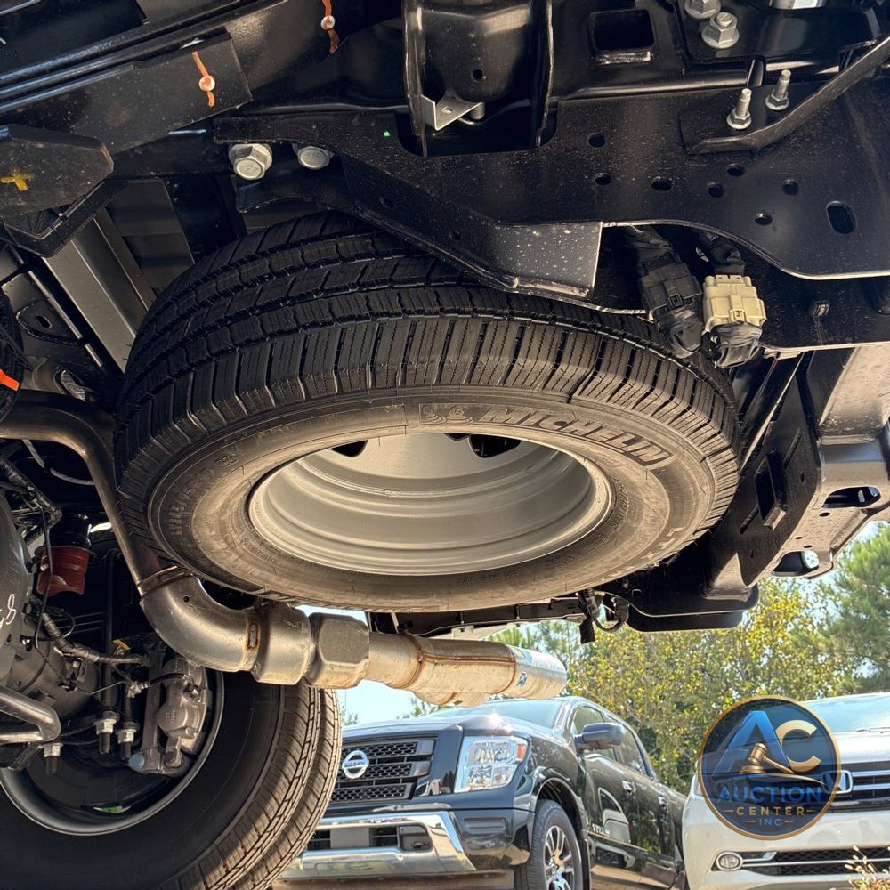 2025 Ford F-350 Super Duty XL