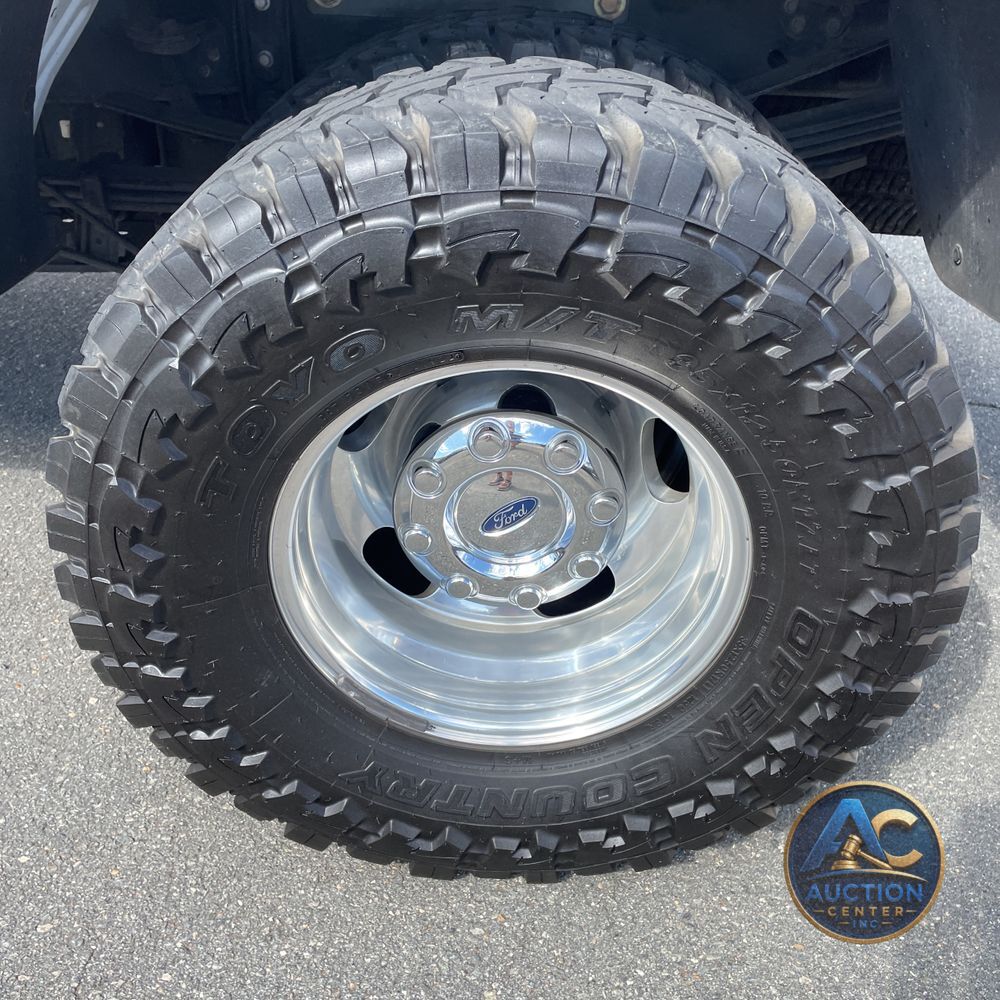 2017 Ford F-350 Super Duty Lariat