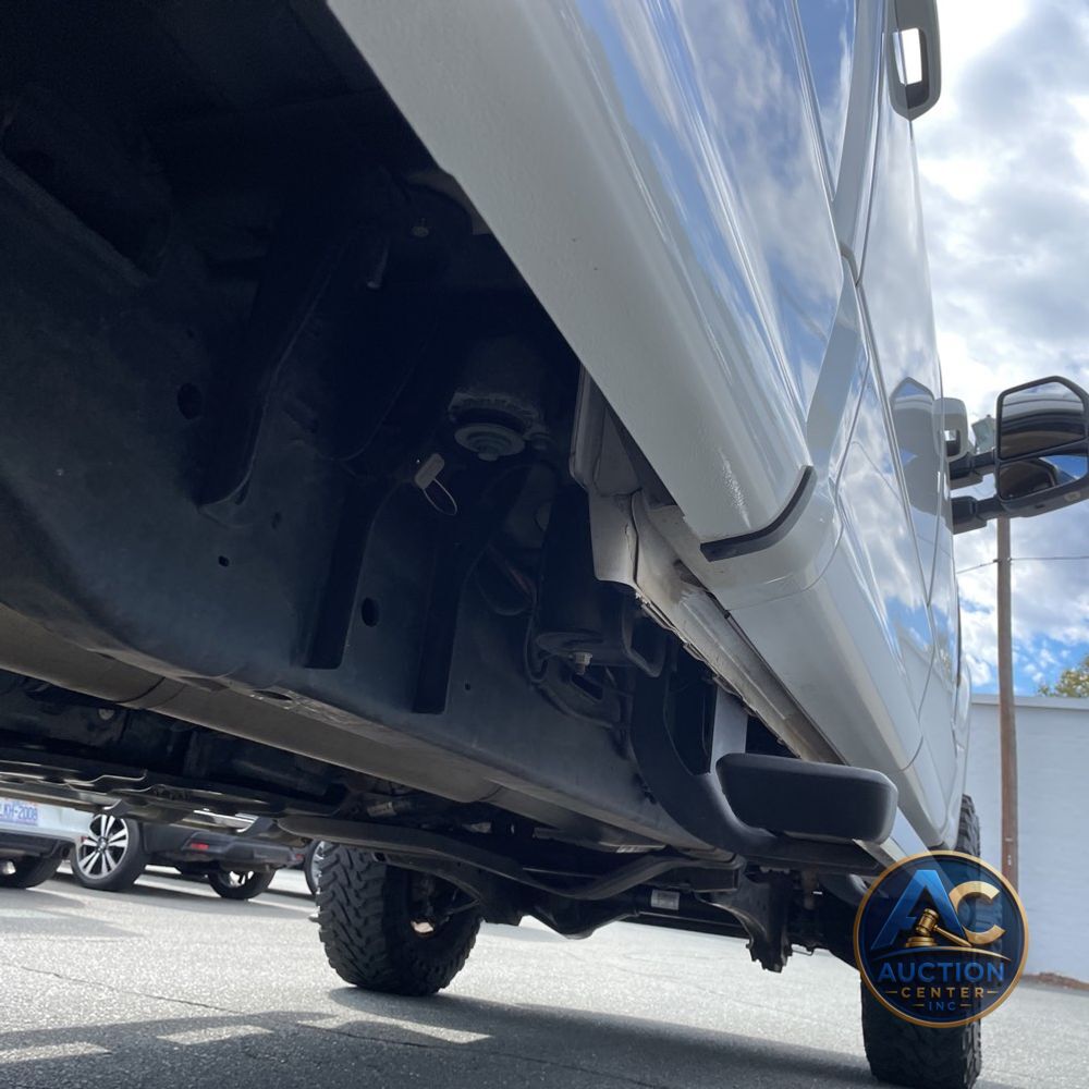 2017 Ford F-350 Super Duty Lariat