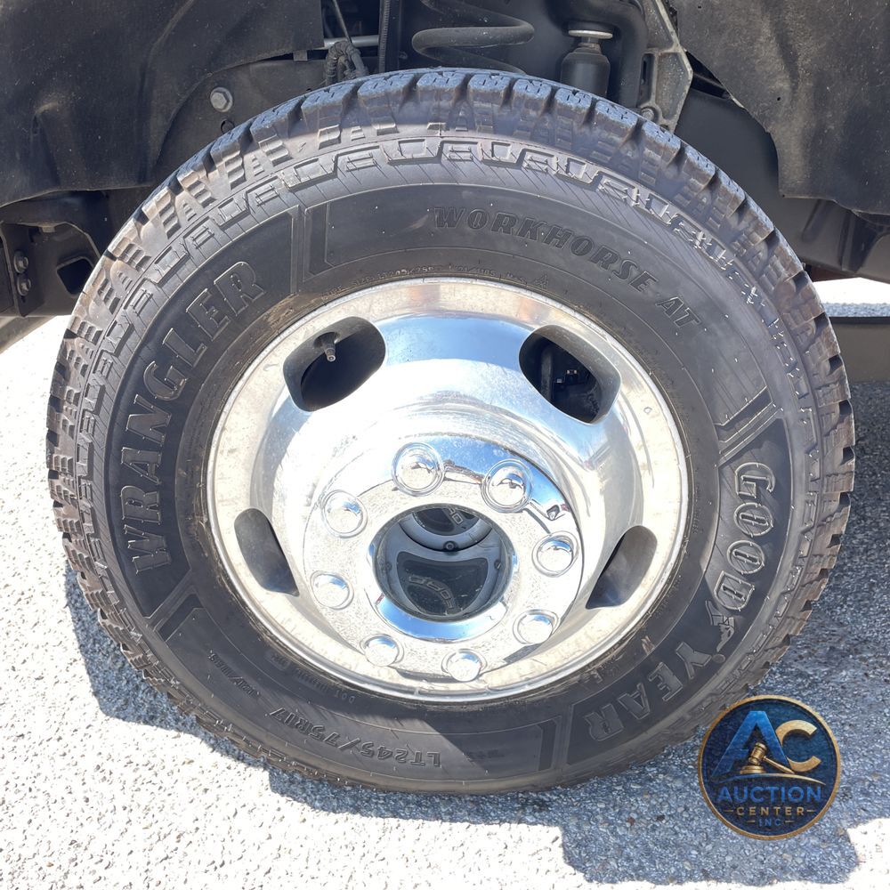 2022 Ford F-350 Super Duty Lariat