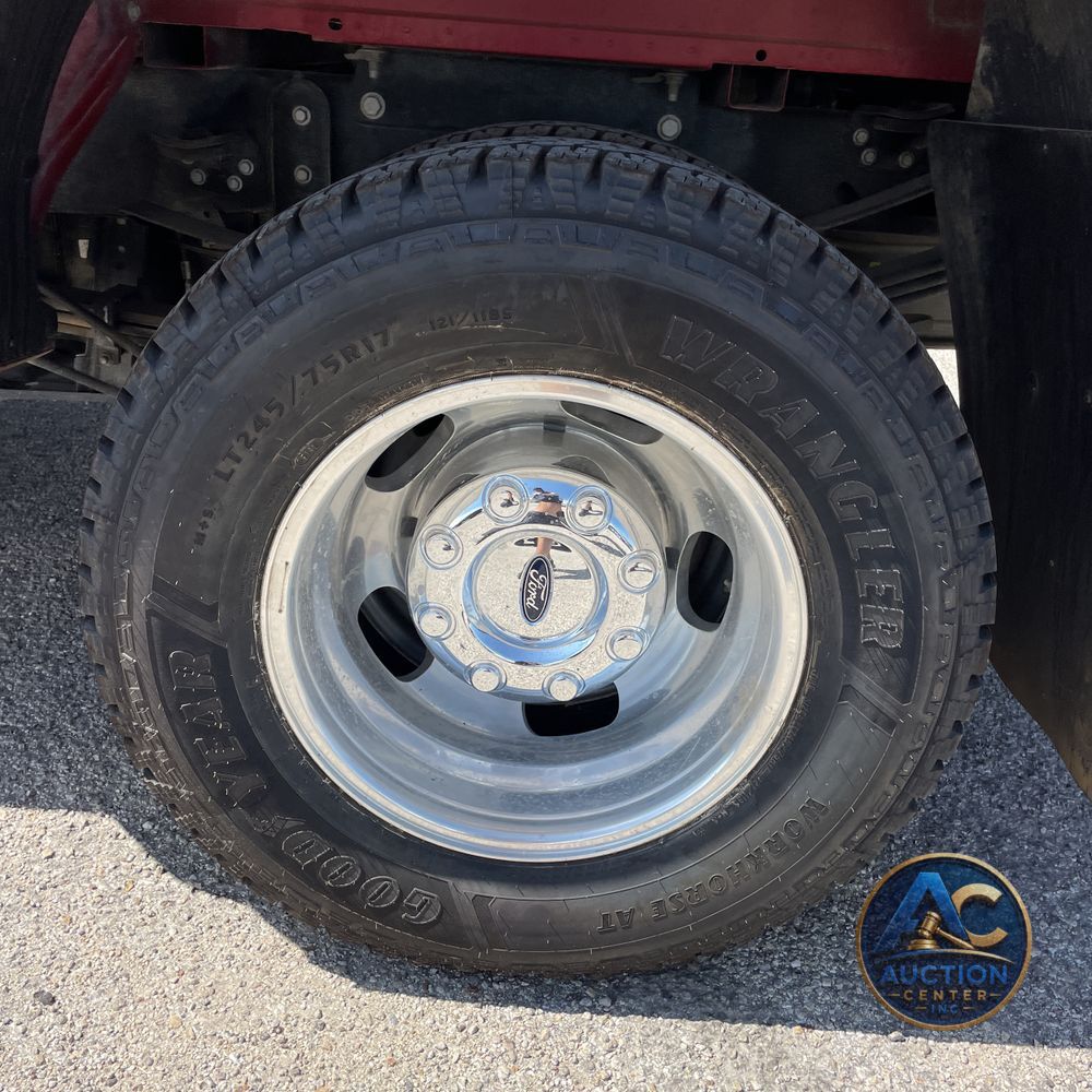 2022 Ford F-350 Super Duty Lariat