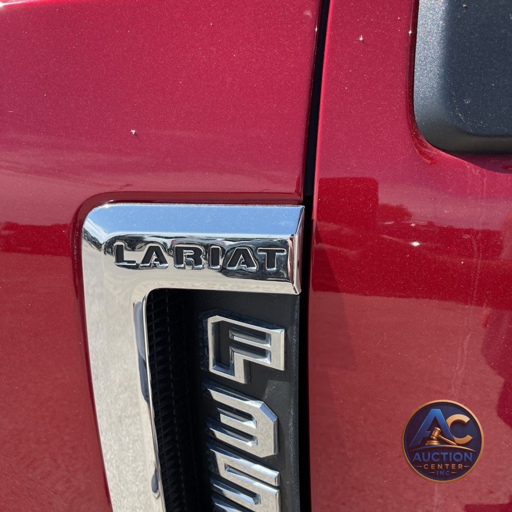 2022 Ford F-350 Super Duty Lariat