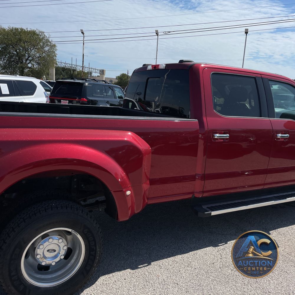 2022 Ford F-350 Super Duty Lariat