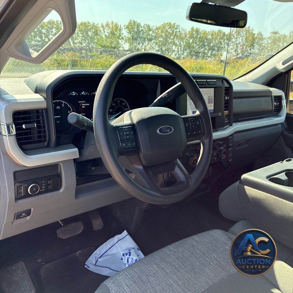 2023 Ford F350 S/D XLT