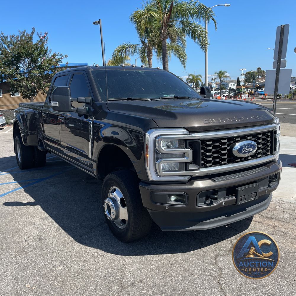2024 Ford F-350 Super Duty Lariat