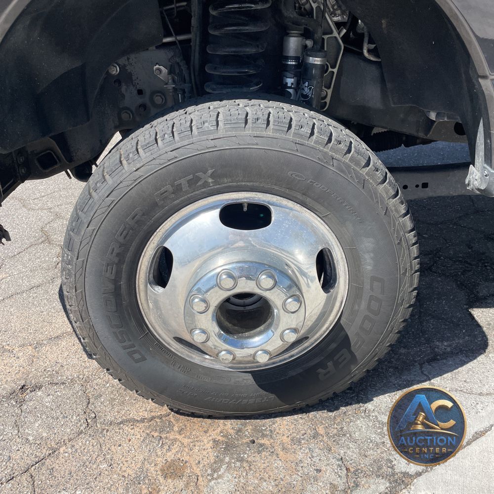 2024 Ford F-350 Super Duty Lariat