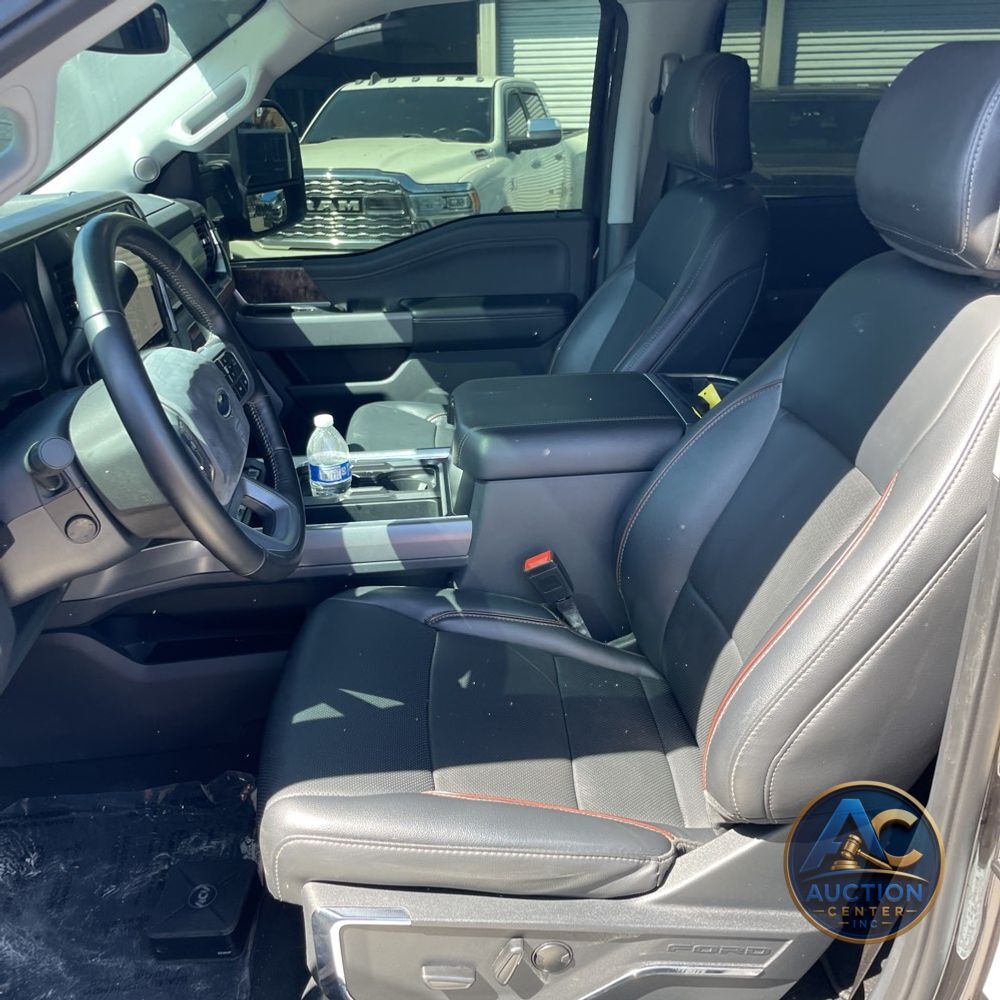 2024 Ford F-350 Super Duty Lariat