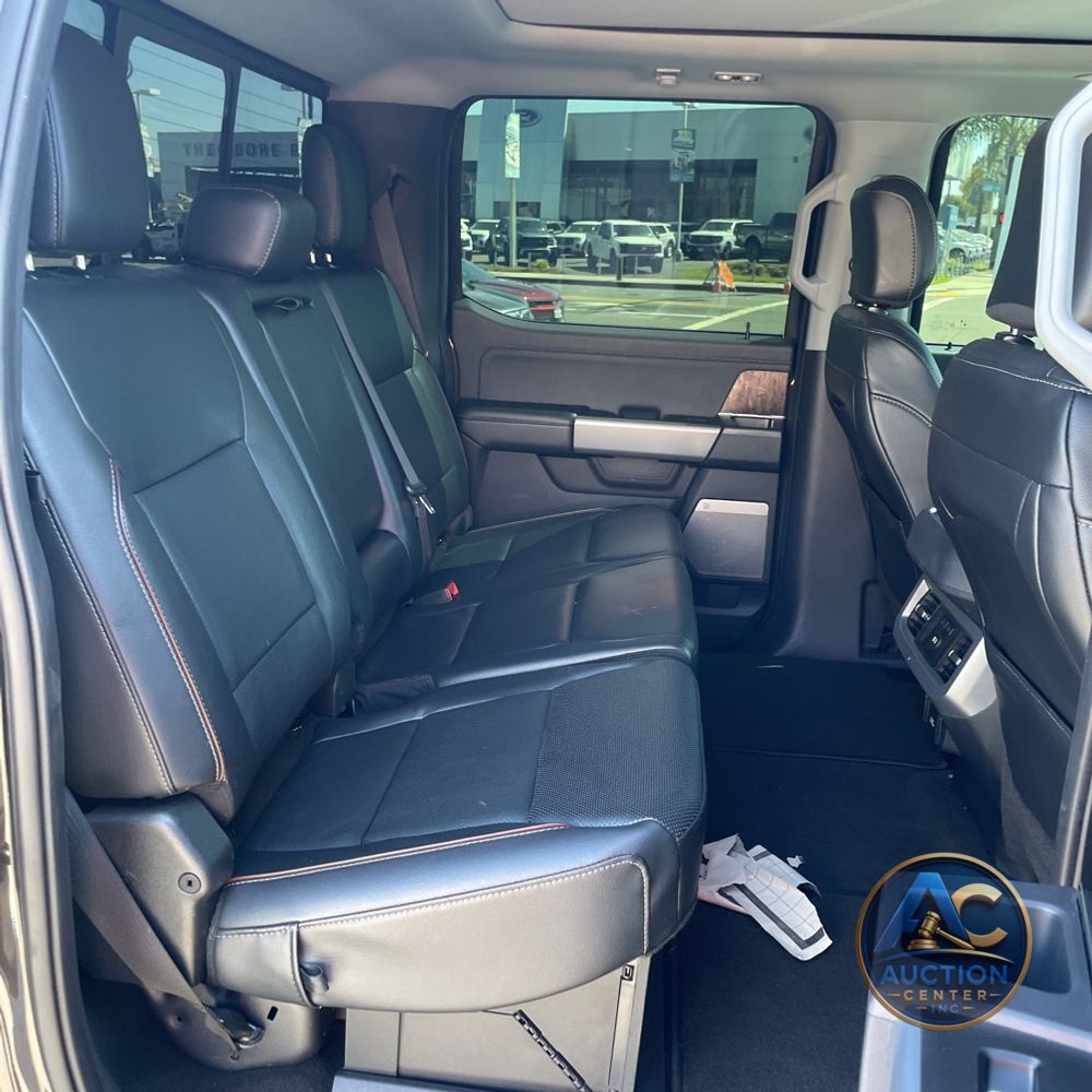 2024 Ford F-350 Super Duty Lariat