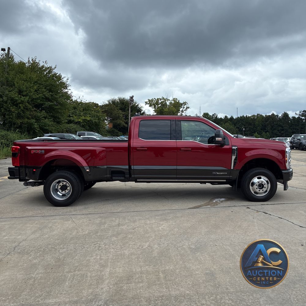2025 Ford F-350 Super Duty King Ranch