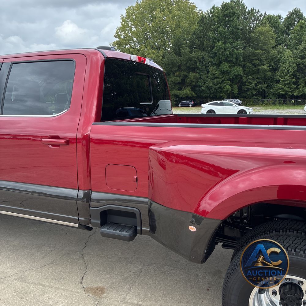 2025 Ford F-350 Super Duty King Ranch
