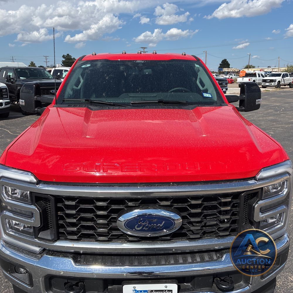2025 Ford F-350 Super Duty Lariat