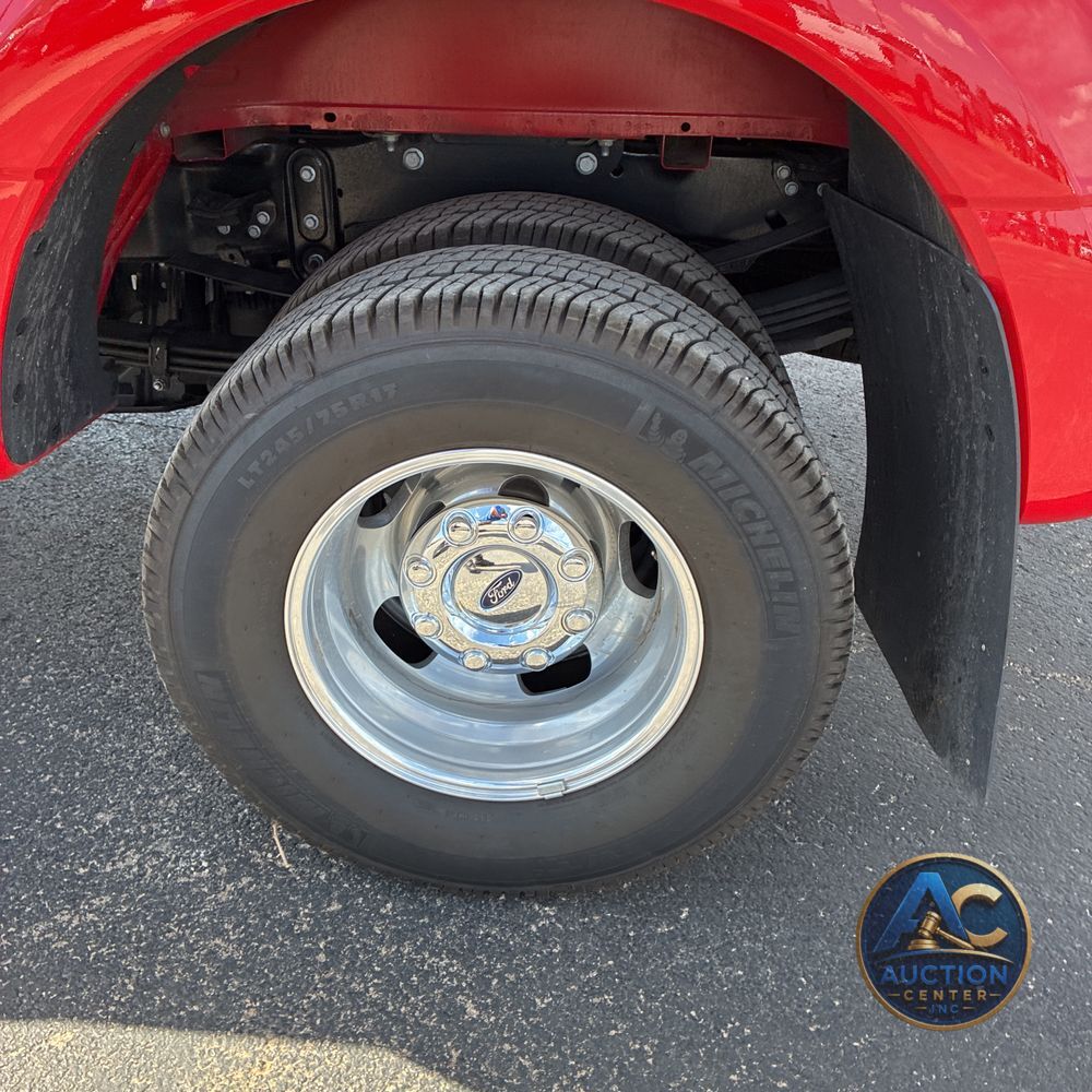 2025 Ford F-350 Super Duty Lariat