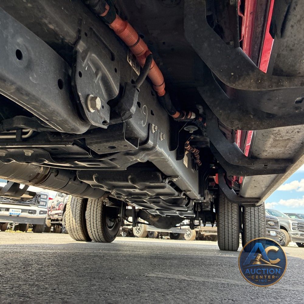 2025 Ford F-350 Super Duty Lariat