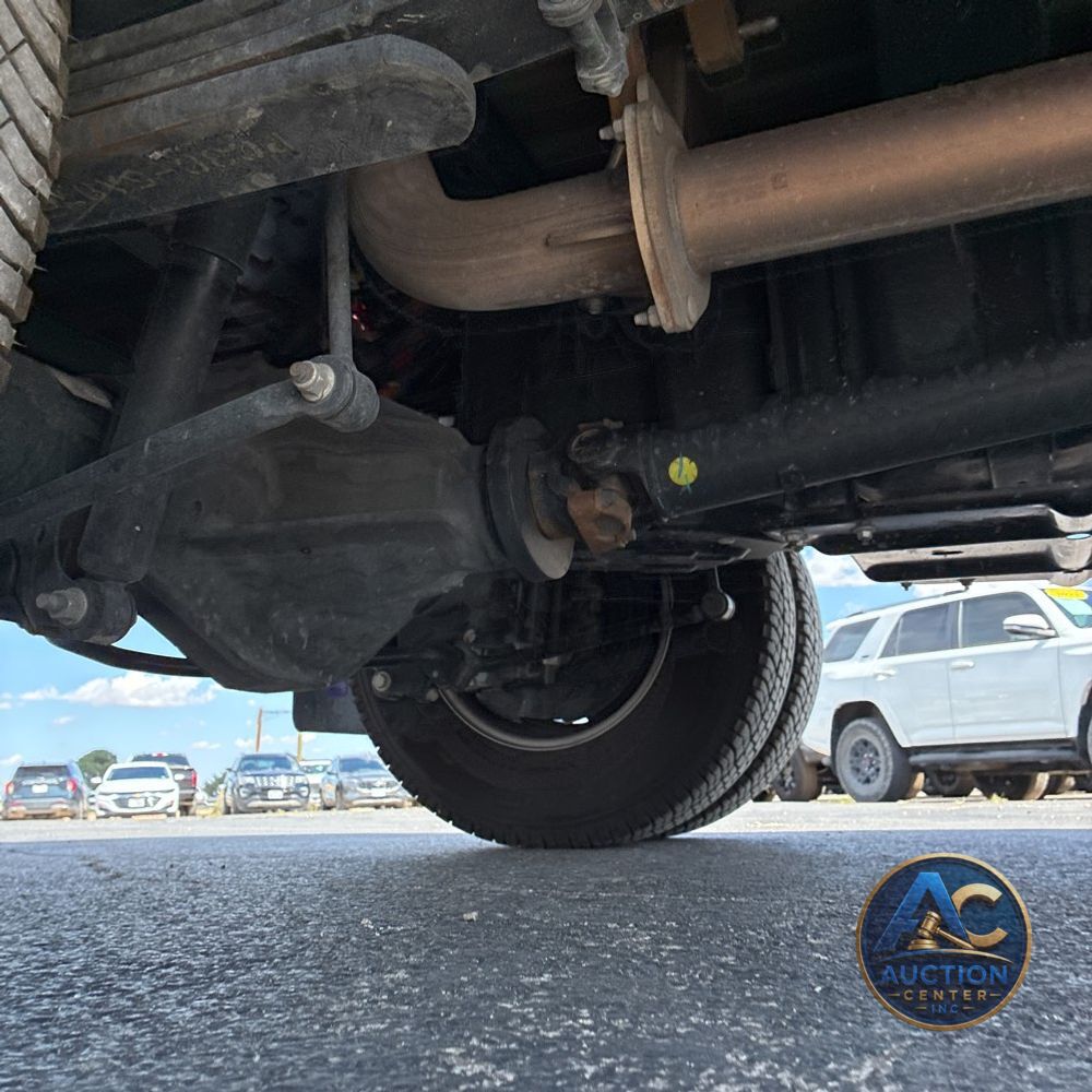 2025 Ford F-350 Super Duty Lariat
