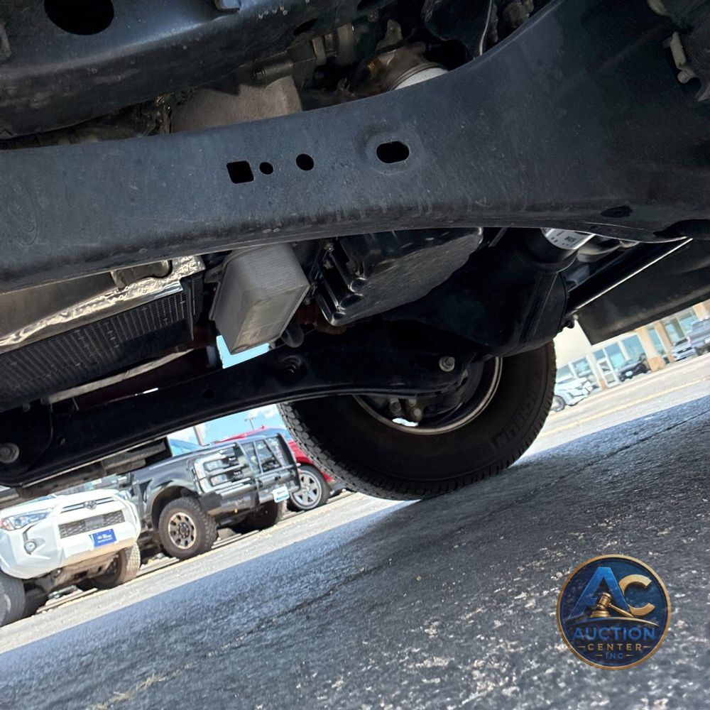 2025 Ford F-350 Super Duty Lariat