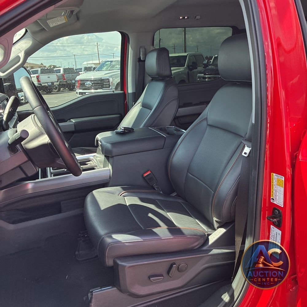 2025 Ford F-350 Super Duty Lariat