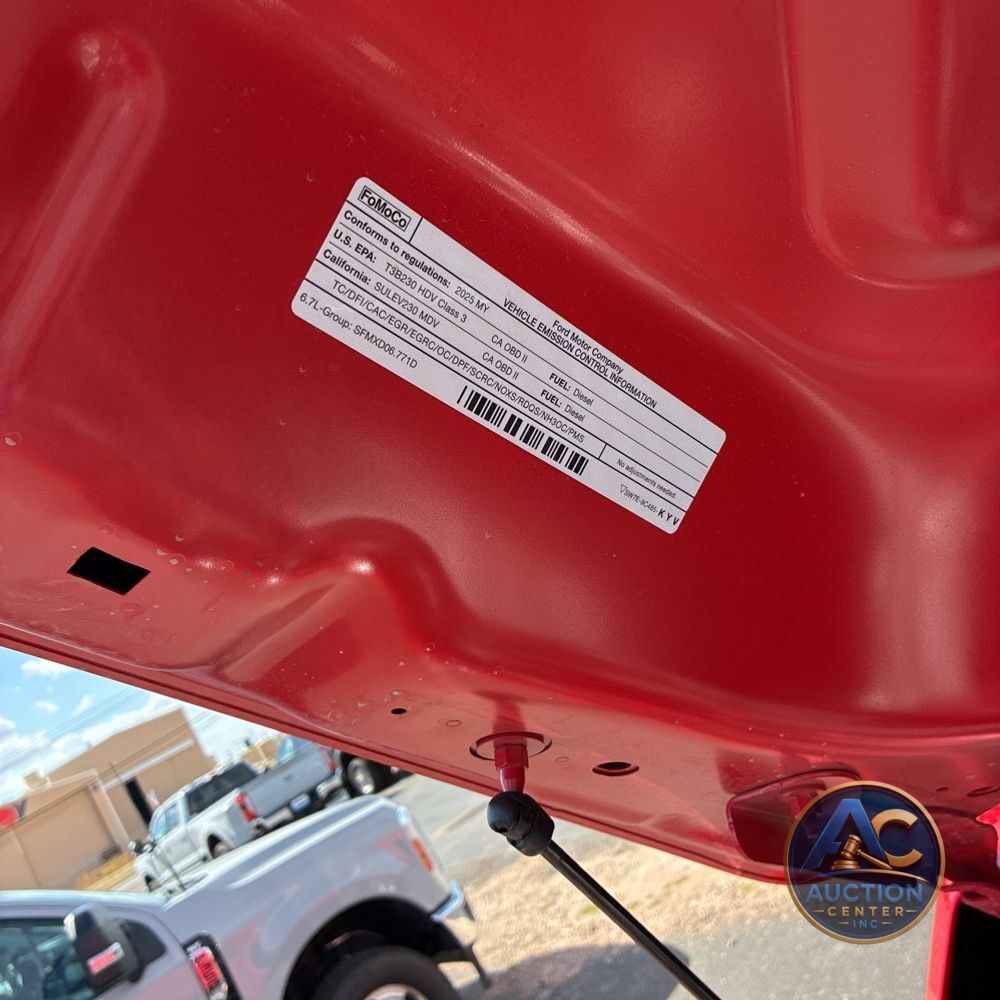 2025 Ford F-350 Super Duty Lariat