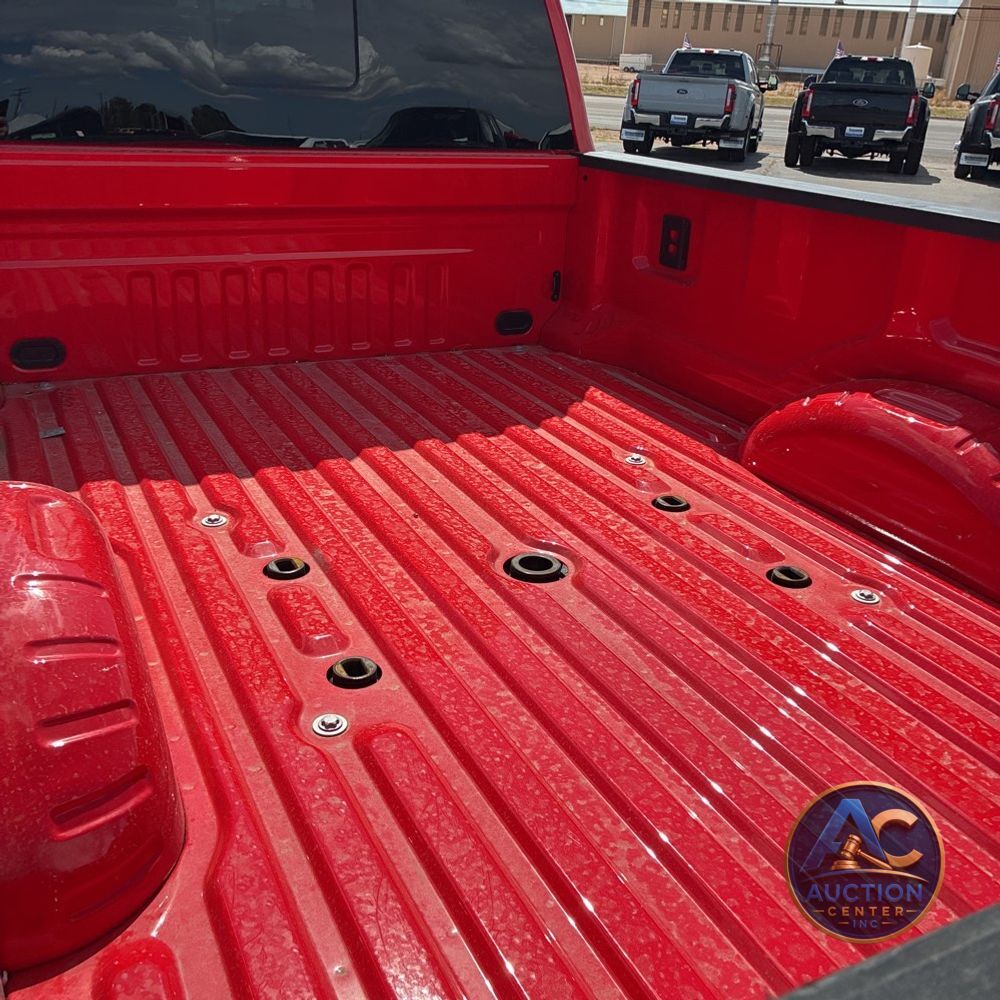 2025 Ford F-350 Super Duty Lariat
