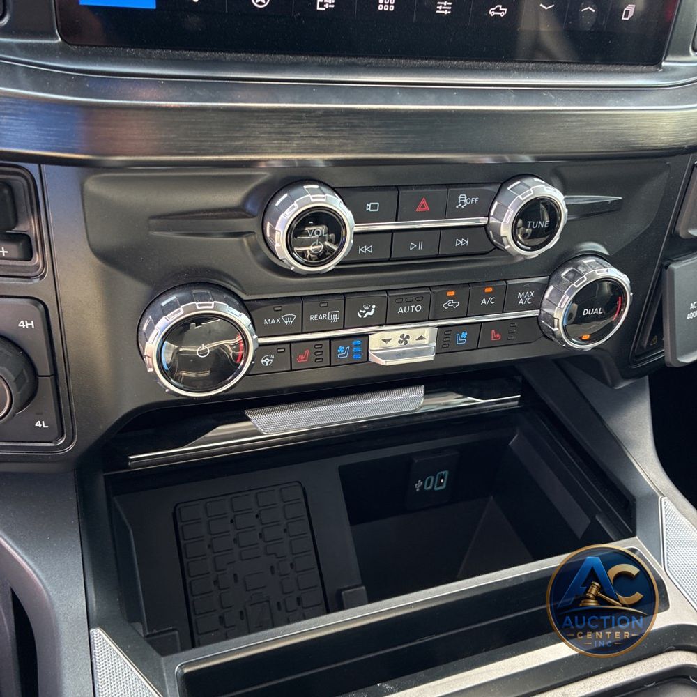 2025 Ford F-350 Super Duty Lariat